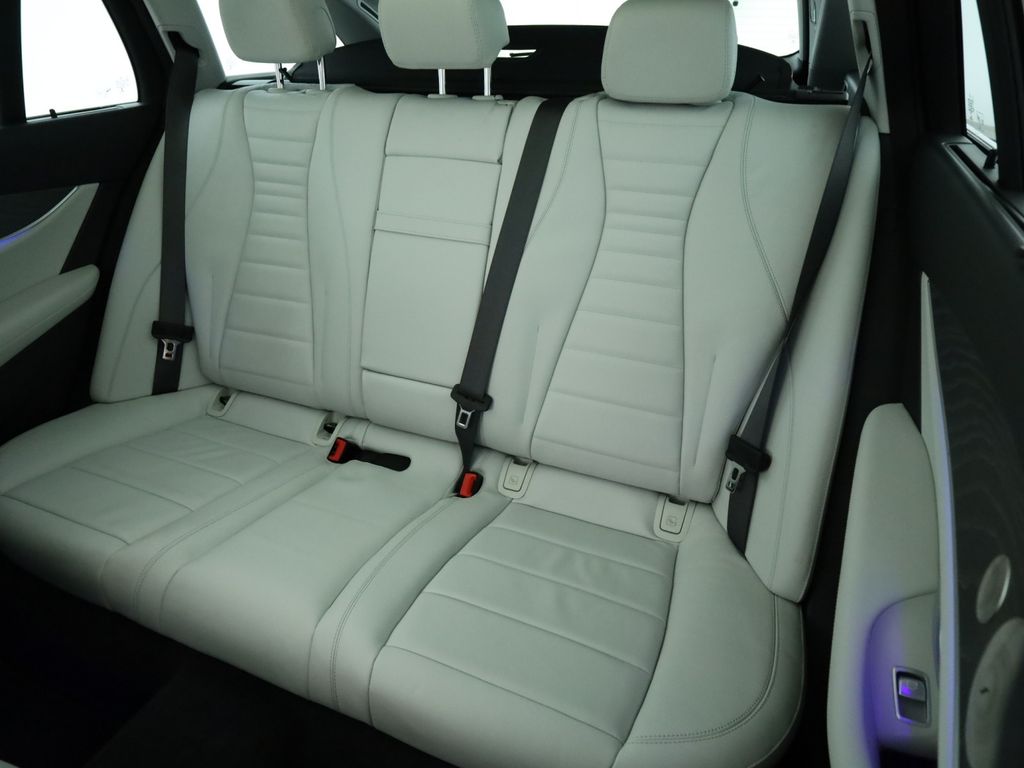 Mercedes-Benz E 400 2022