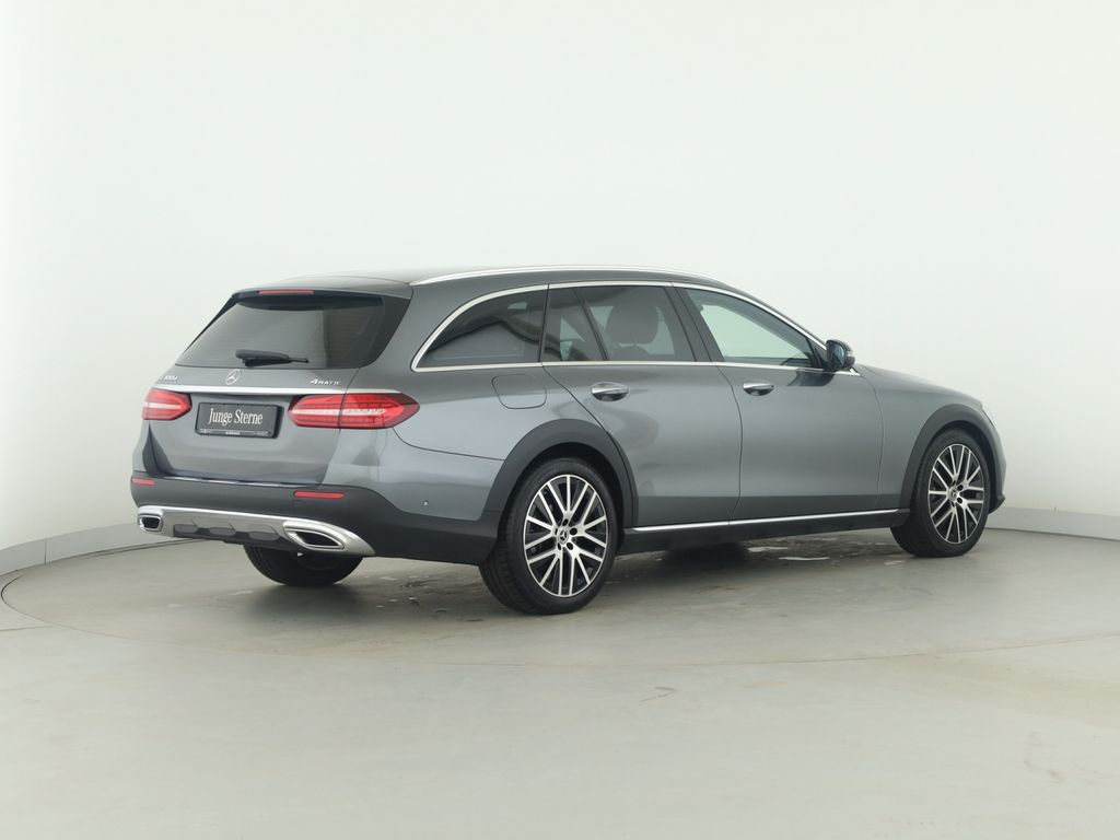 Mercedes-Benz E 400 2022