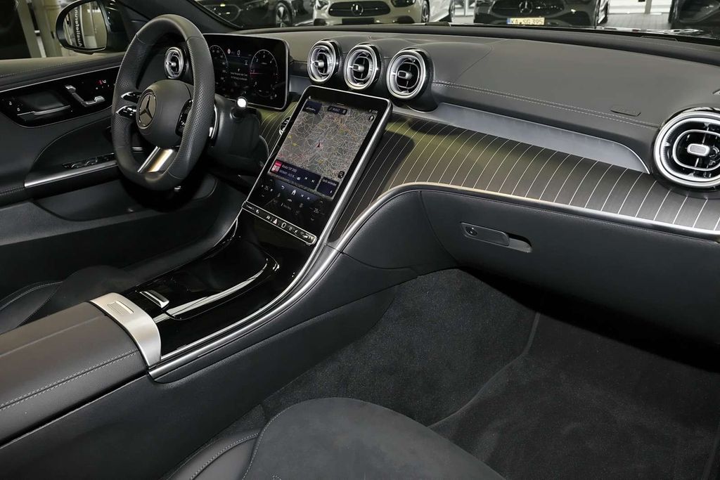 Mercedes-Benz C 220 2025