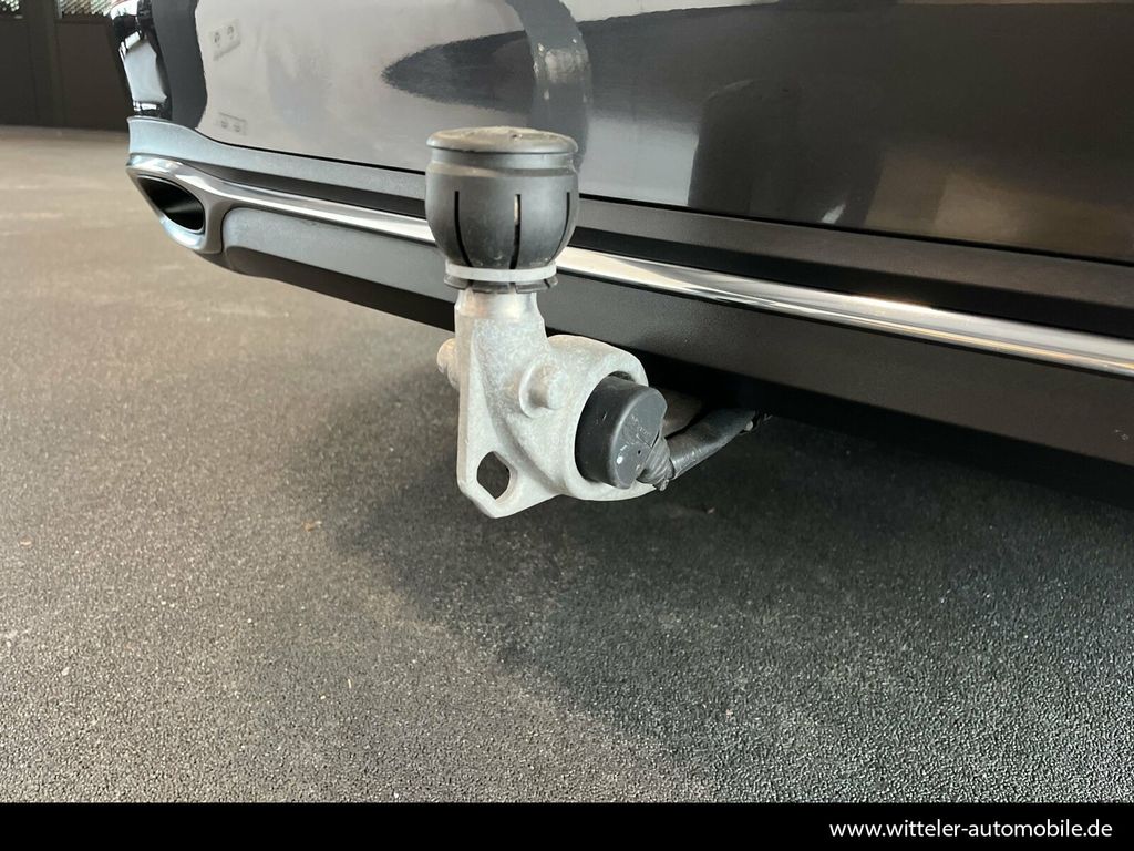 Mercedes-Benz C 300 2024