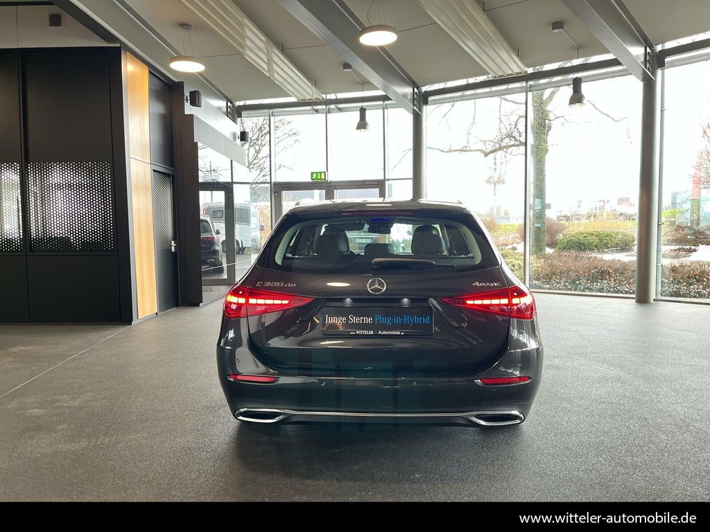 Mercedes-Benz C 300 2024