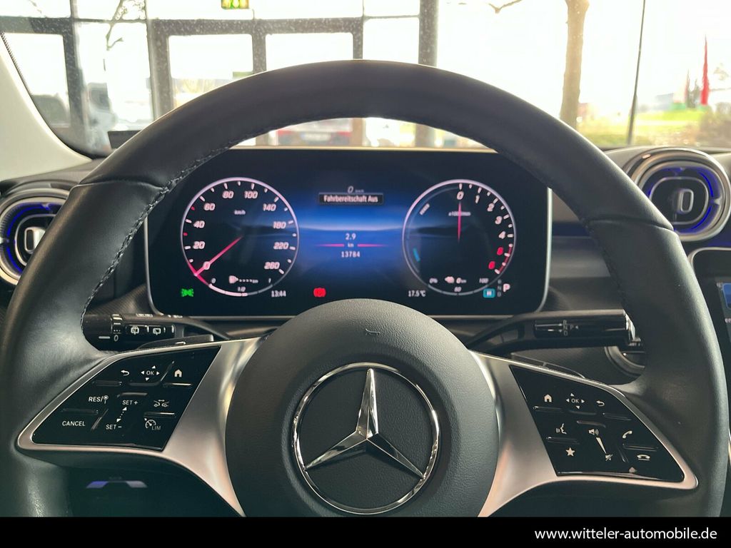 Mercedes-Benz C 300 2024