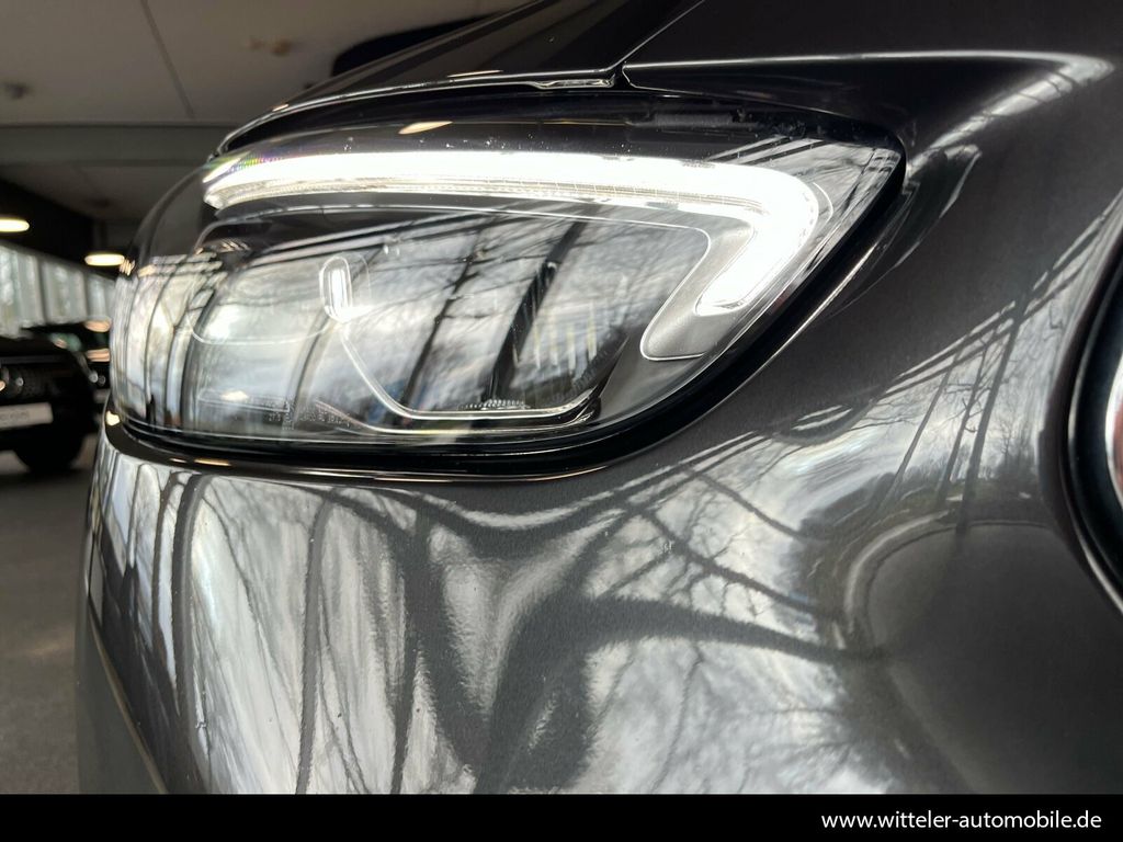 Mercedes-Benz C 300 2024