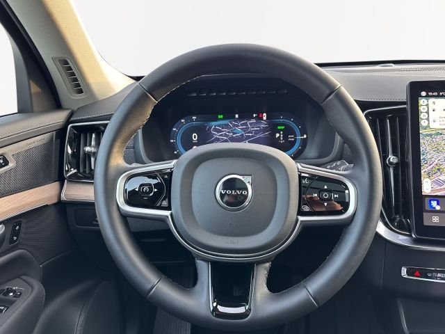 Volvo XC90 2025