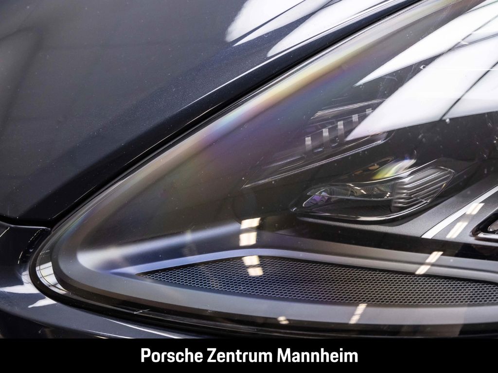 Porsche Cayenne 2022