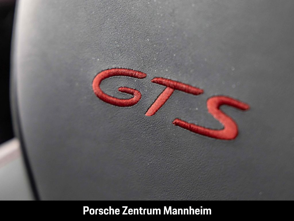 Porsche Cayenne 2022