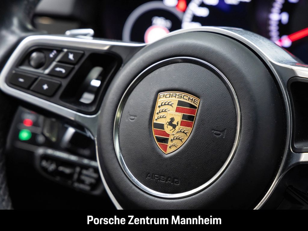 Porsche Cayenne 2022