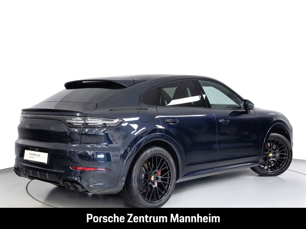 Porsche Cayenne 2022