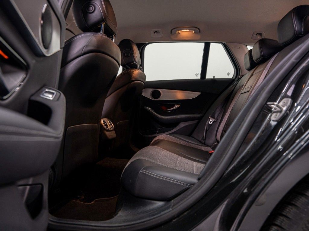 Mercedes-Benz C 220 2021