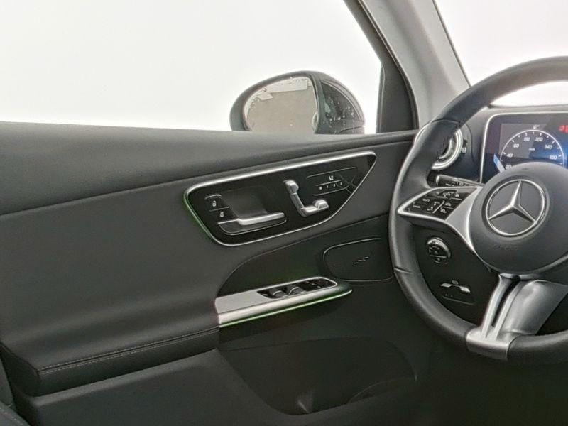 Mercedes-Benz GLC 300 2024