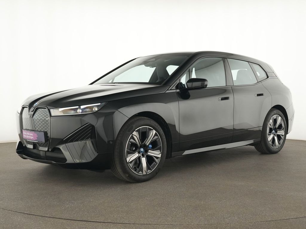 BMW iX 2023