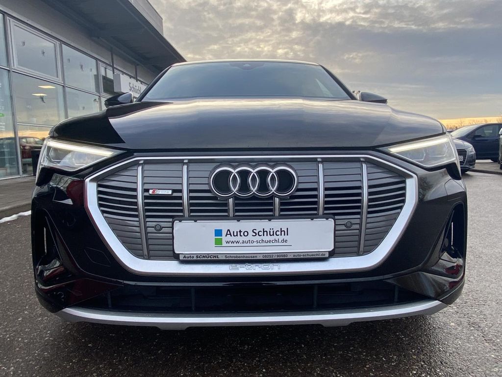 Audi e-tron 2022