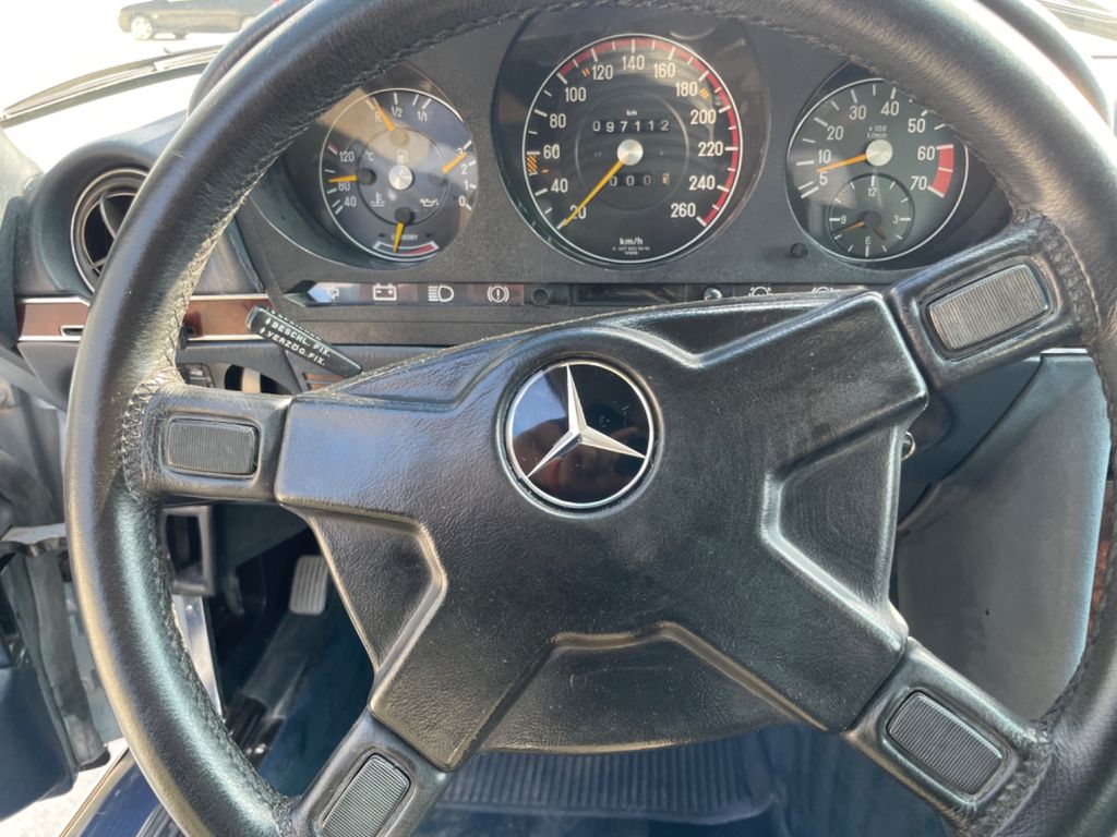 Mercedes-Benz 500 1981