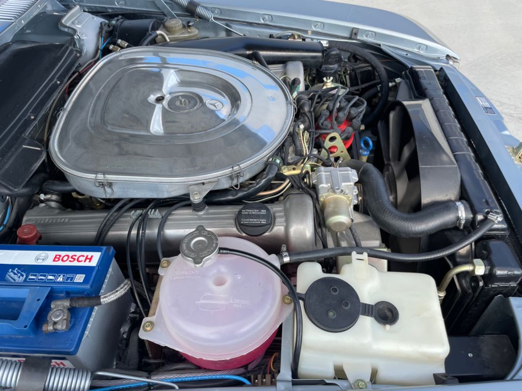 Mercedes-Benz 500 1981