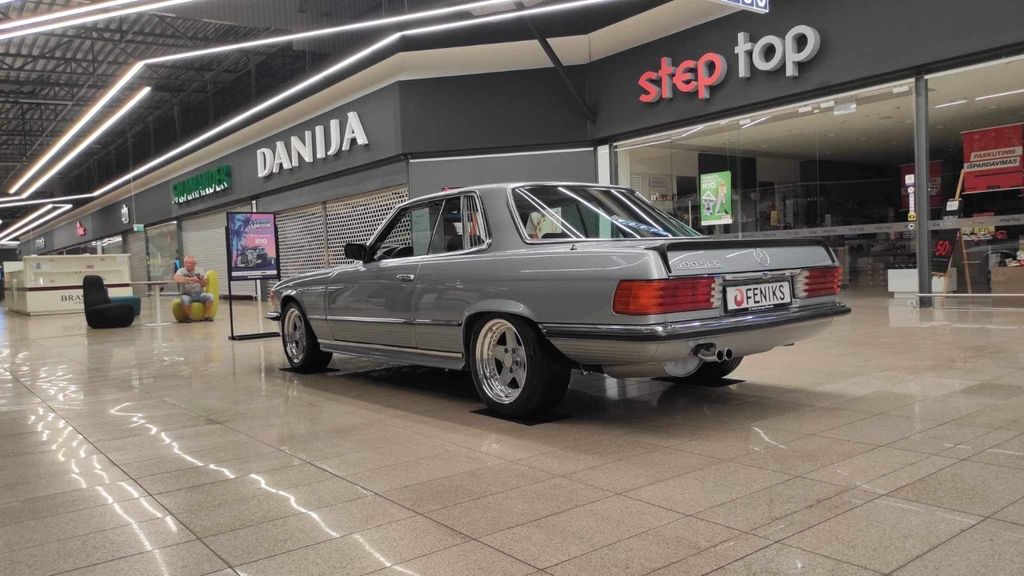 Mercedes-Benz 500 1981