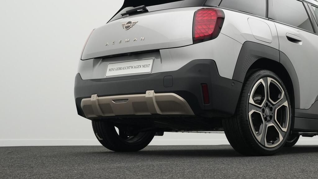 MINI Aceman 2024