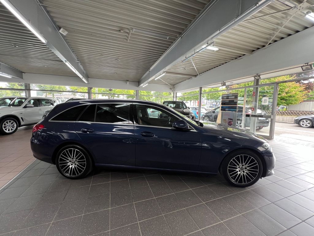Mercedes-Benz C 220 2023