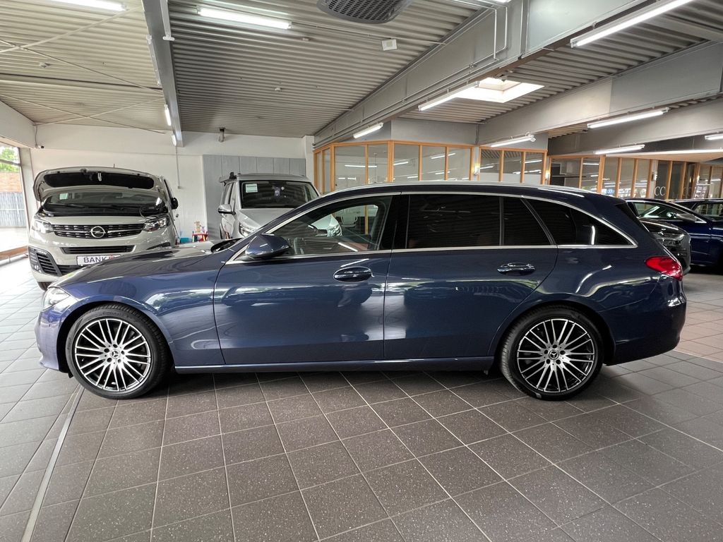 Mercedes-Benz C 220 2023