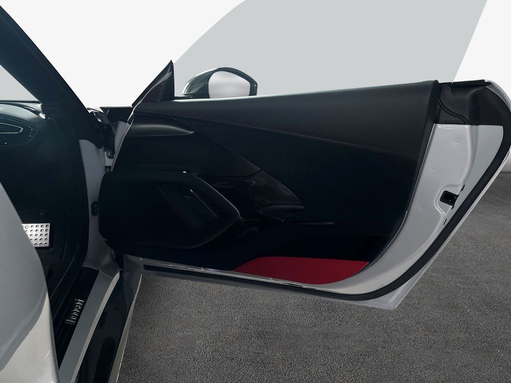 Ferrari 12Cilindri 2024