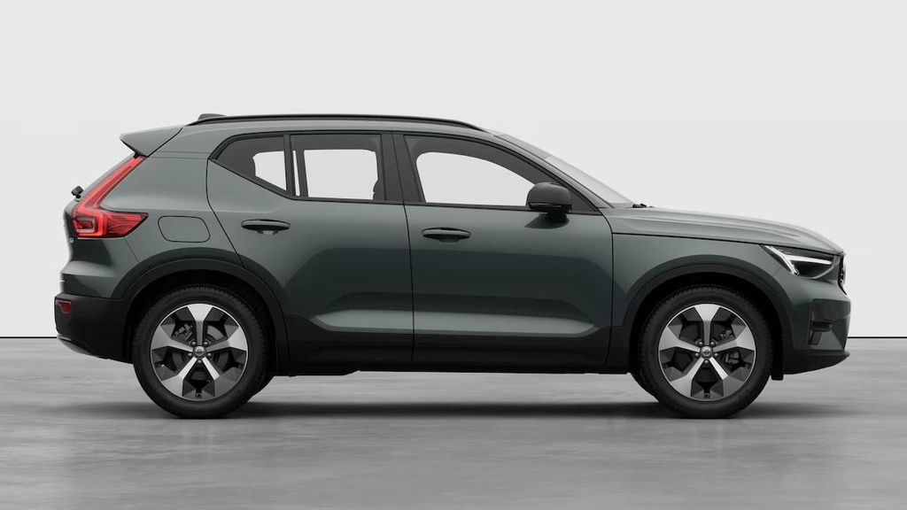 Volvo XC40 2026