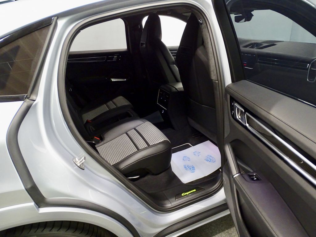 Porsche Cayenne 2020