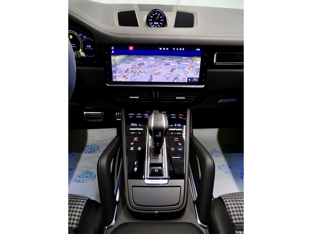 Porsche Cayenne 2020