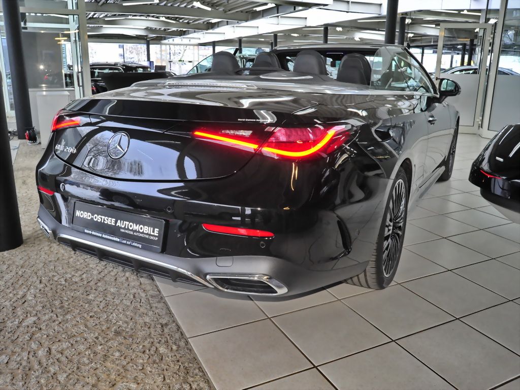 Mercedes-Benz CLE 200 2025