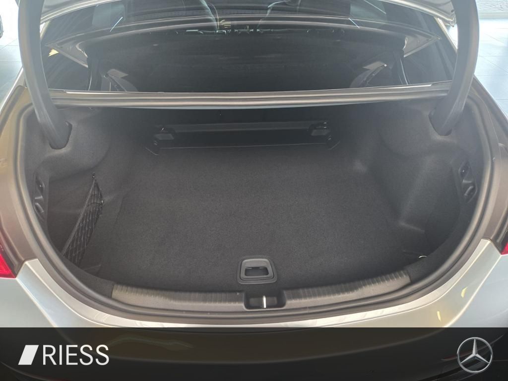 Mercedes-Benz C 220 2026