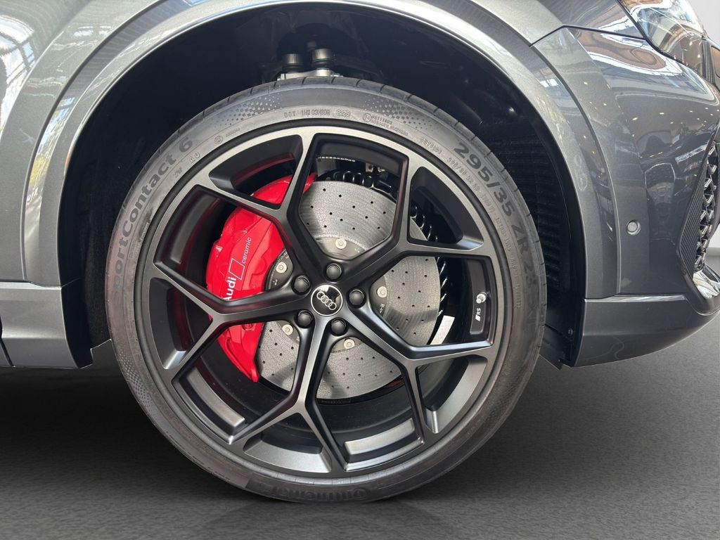 Audi RSQ8 2025