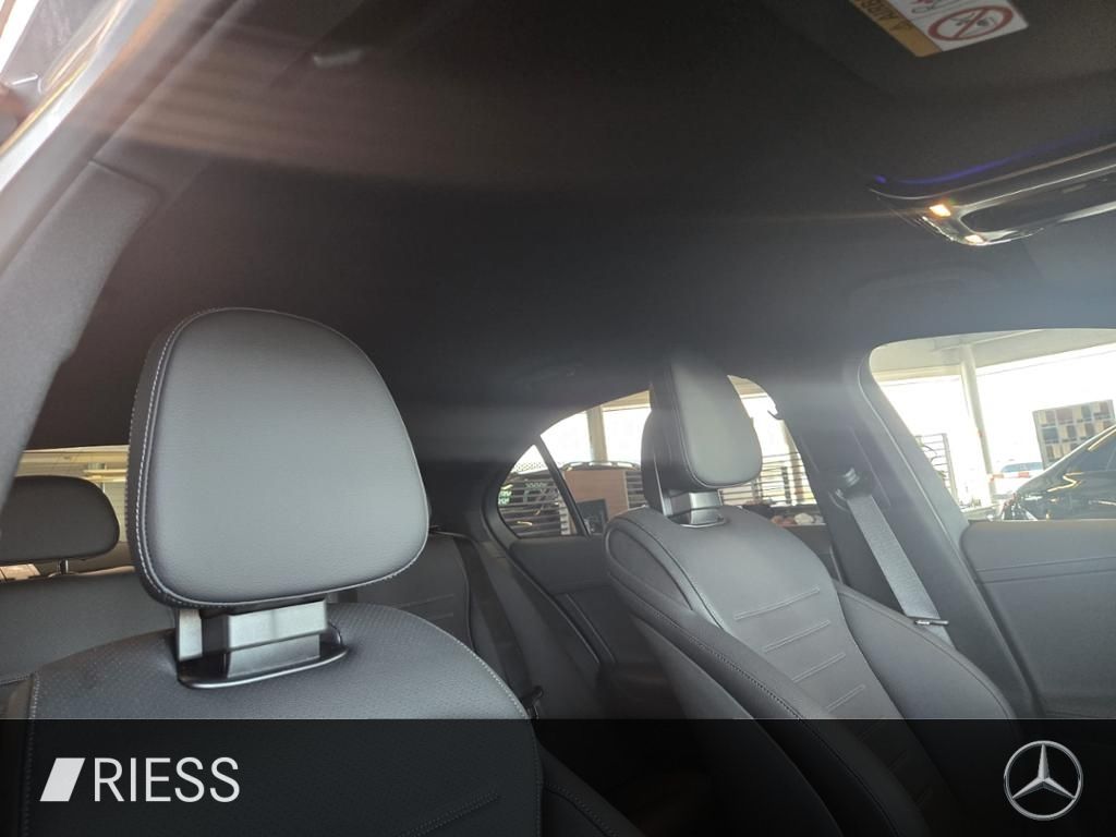 Mercedes-Benz C 220 2026