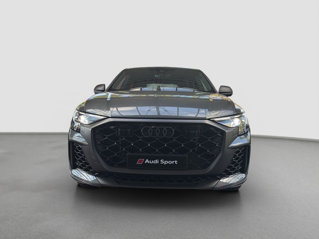 Audi RSQ8 2025