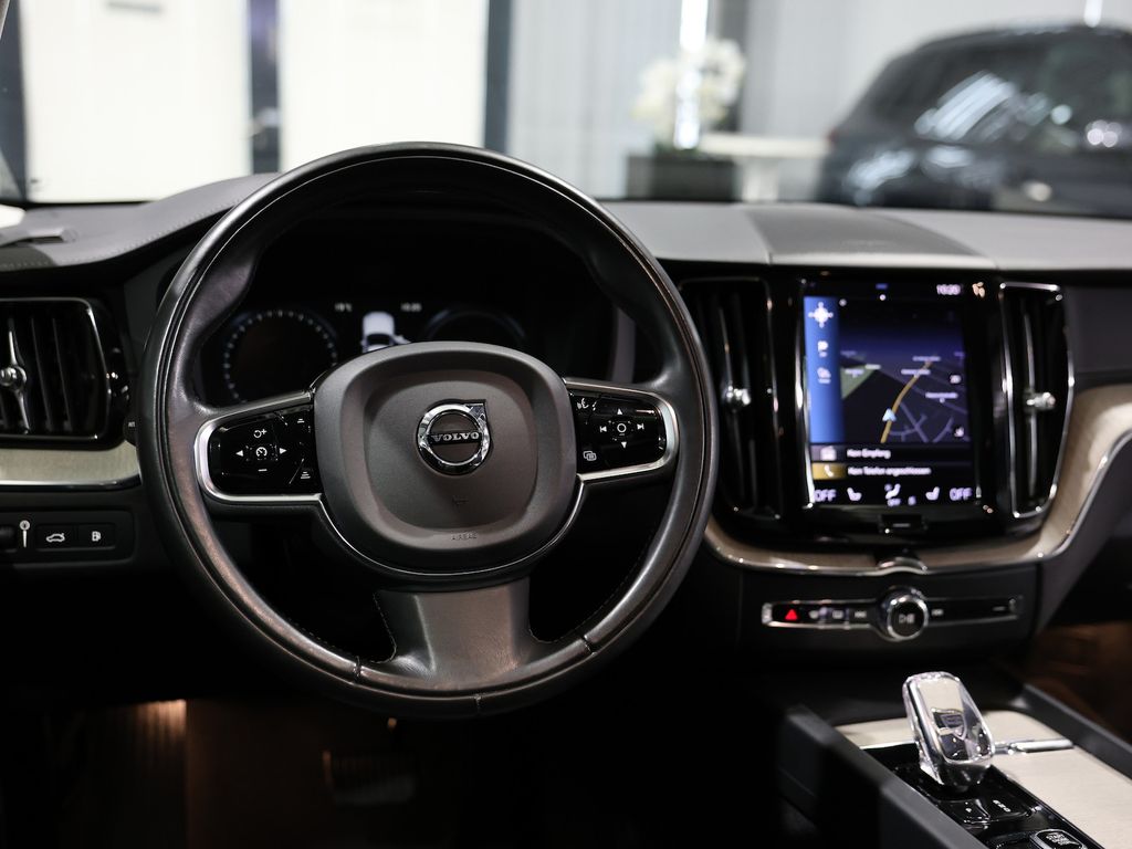 Volvo XC60 2020