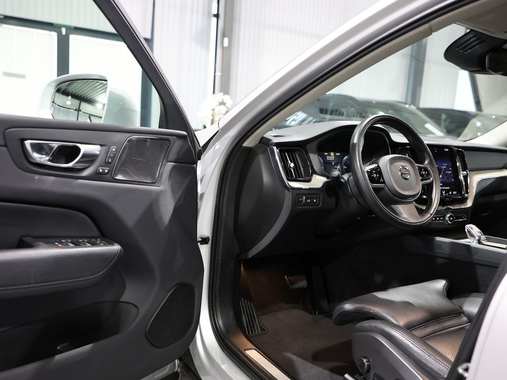 Volvo XC60 2020