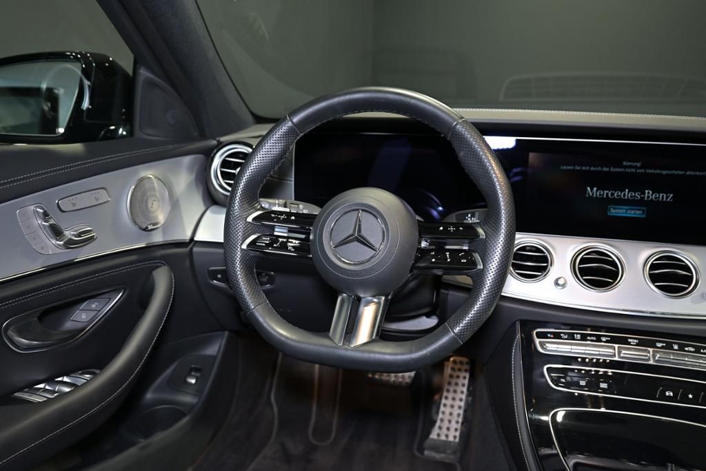 Mercedes-Benz E 300 2022