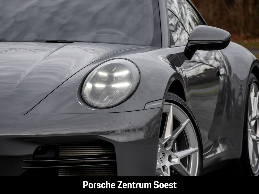 Porsche 992 2025