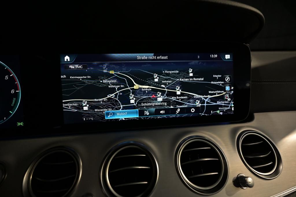 Mercedes-Benz E 300 2022