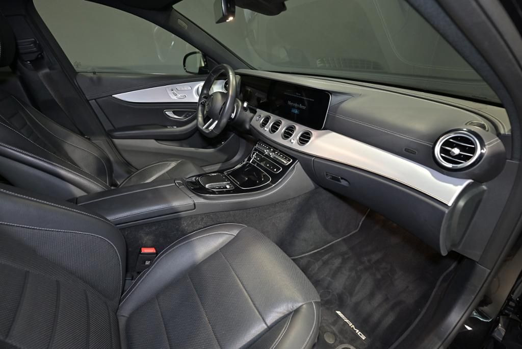 Mercedes-Benz E 300 2022