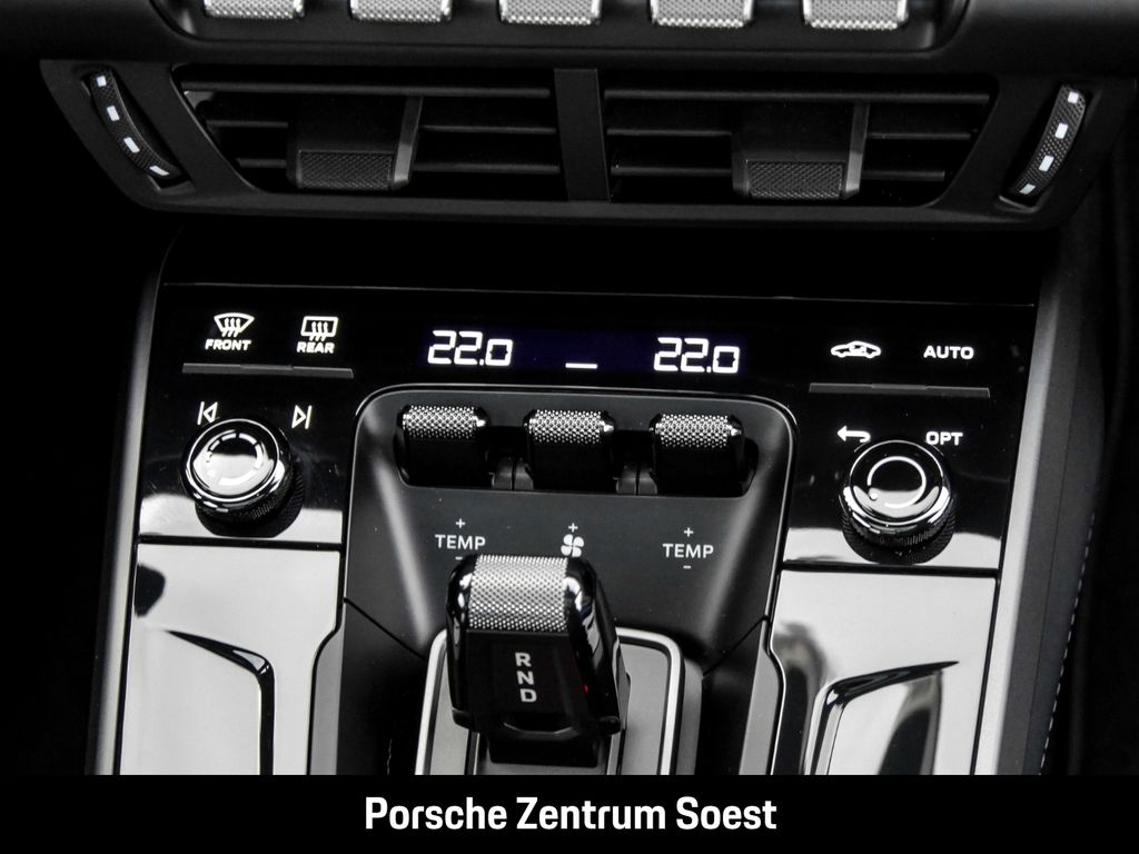 Porsche 992 2025