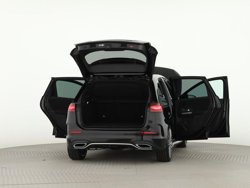 Mercedes-Benz B 220 2025