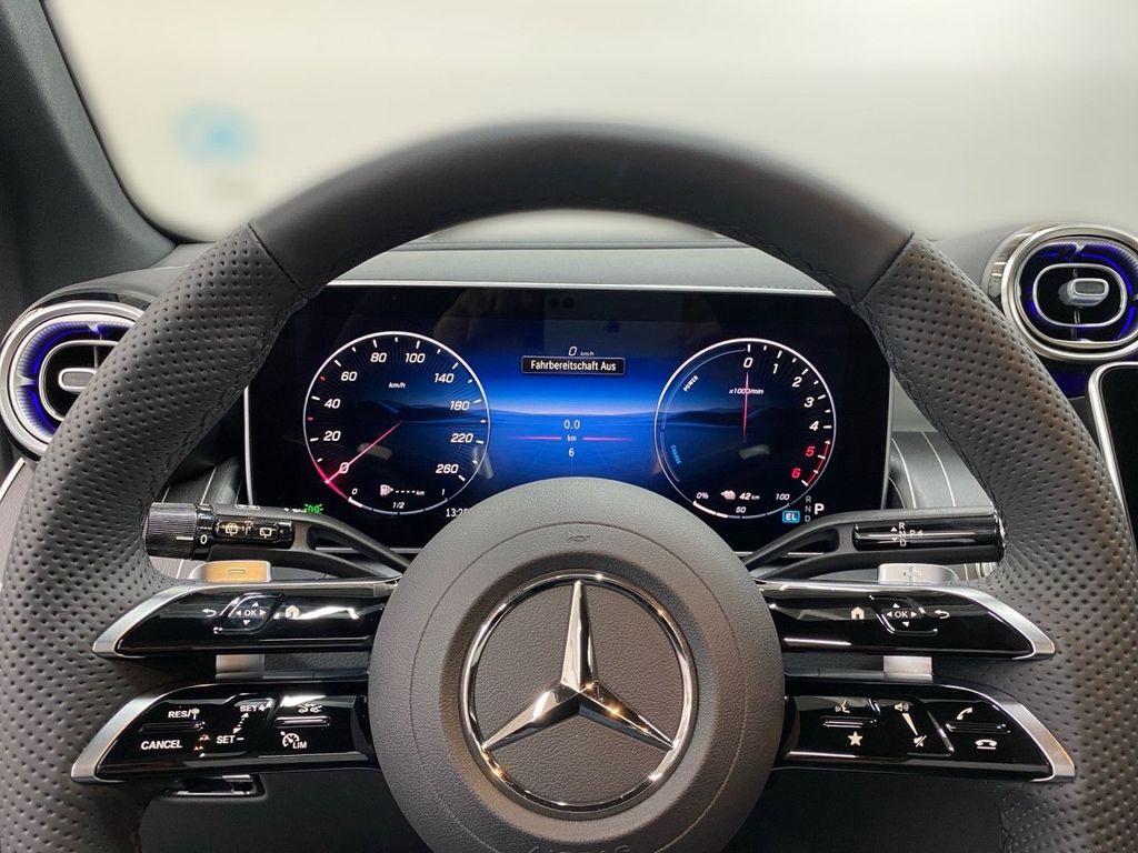 Mercedes-Benz GLC 300 2026