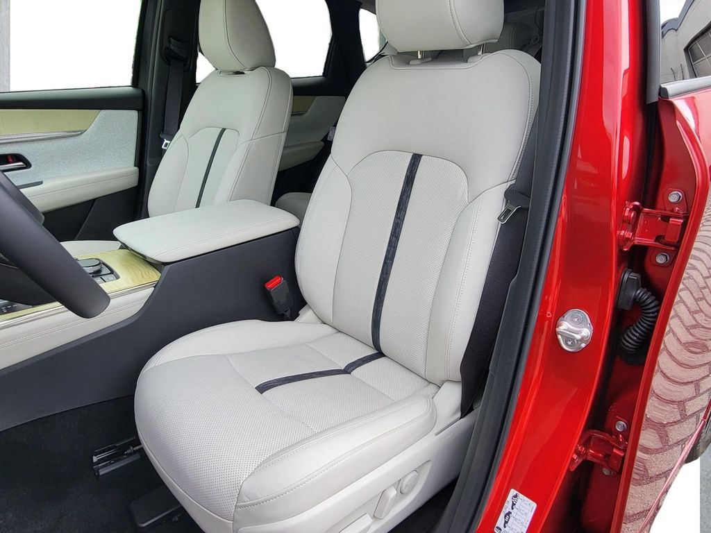 Mazda CX-60 2025
