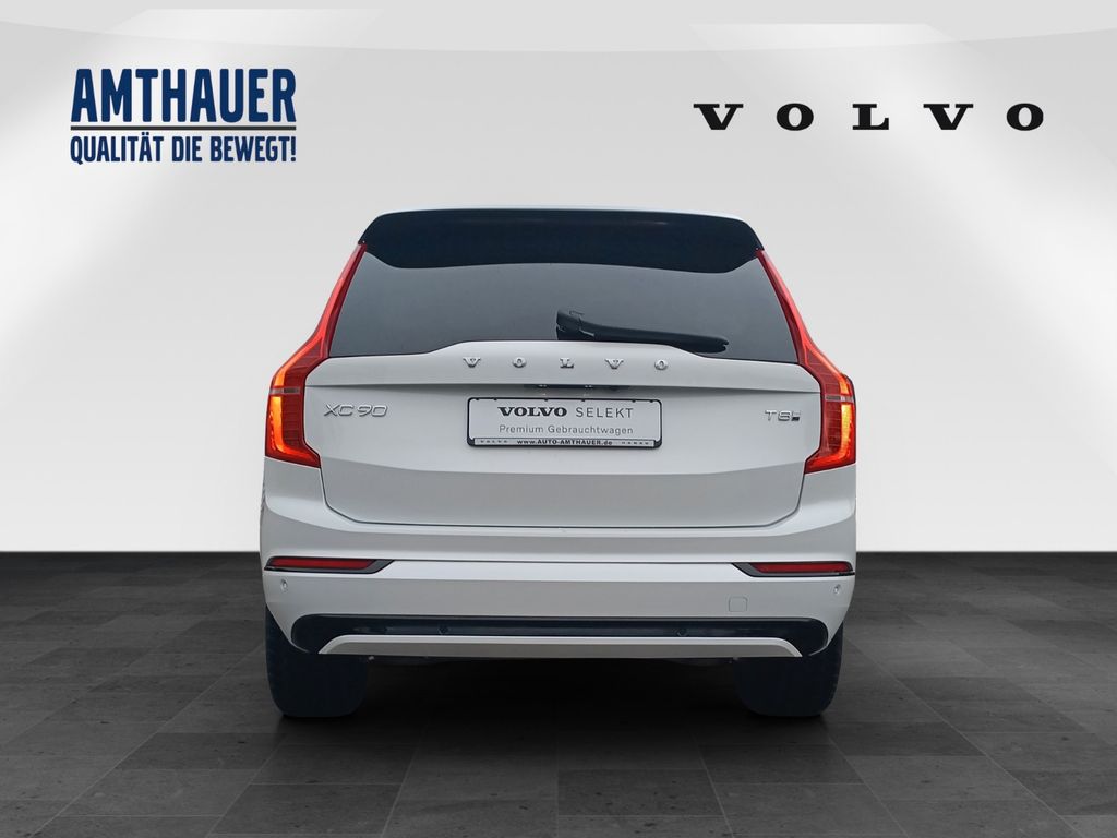 Volvo XC90 2025