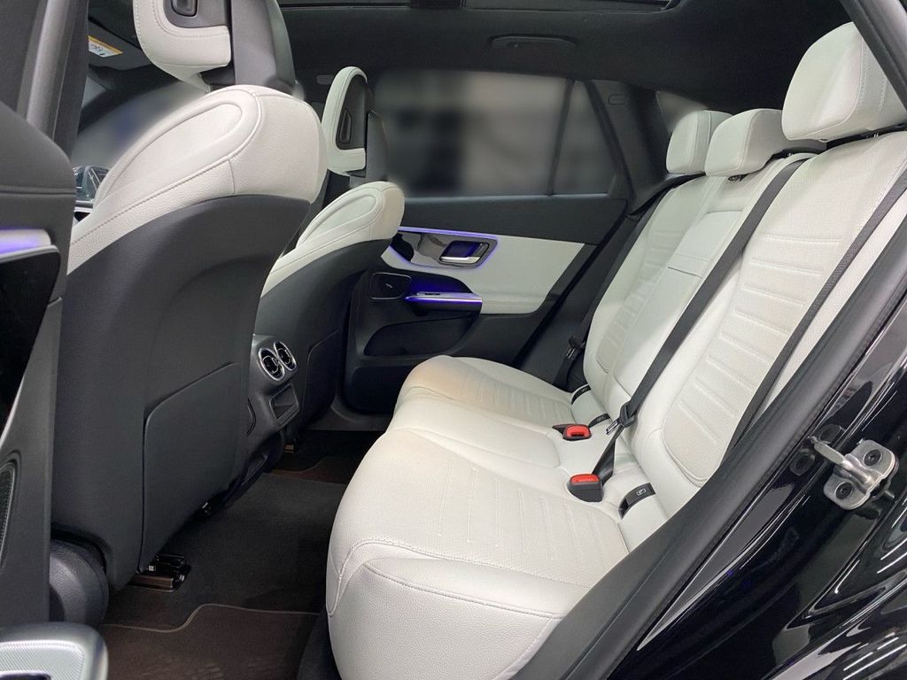 Mercedes-Benz GLC 300 2026