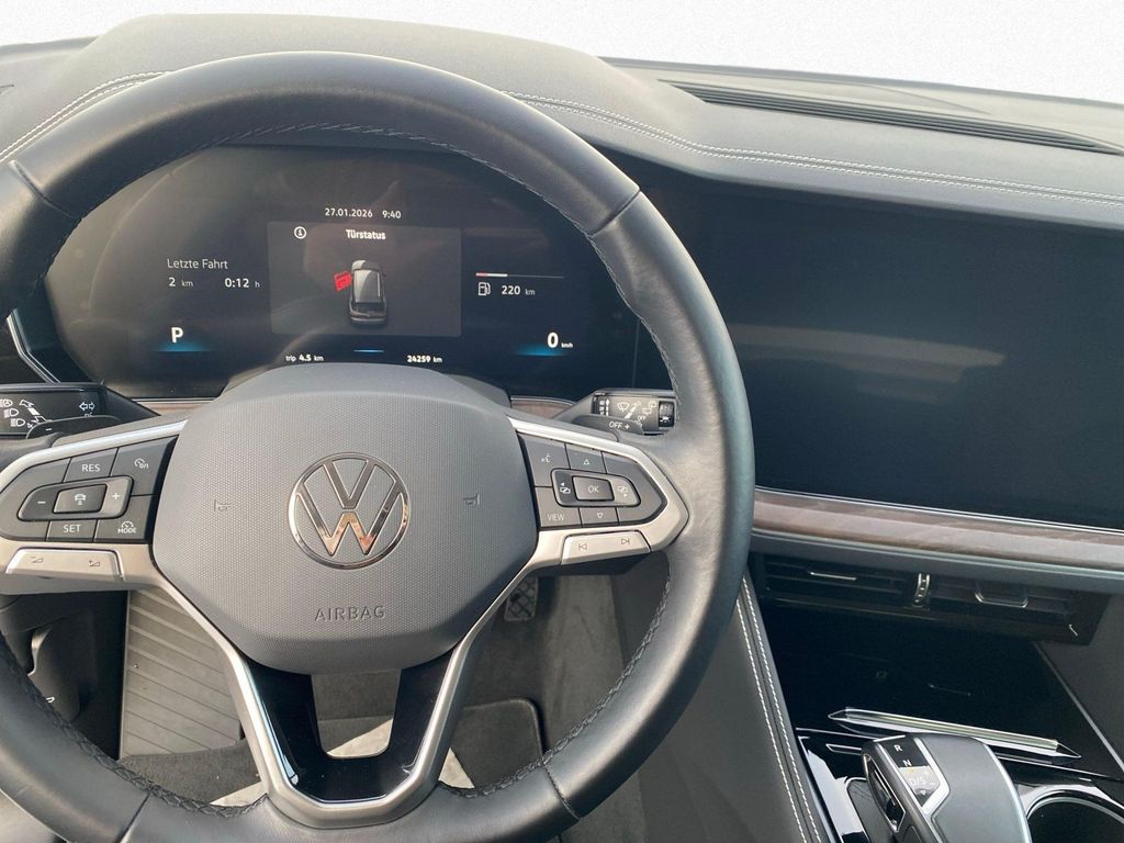 Volkswagen Touareg 2025