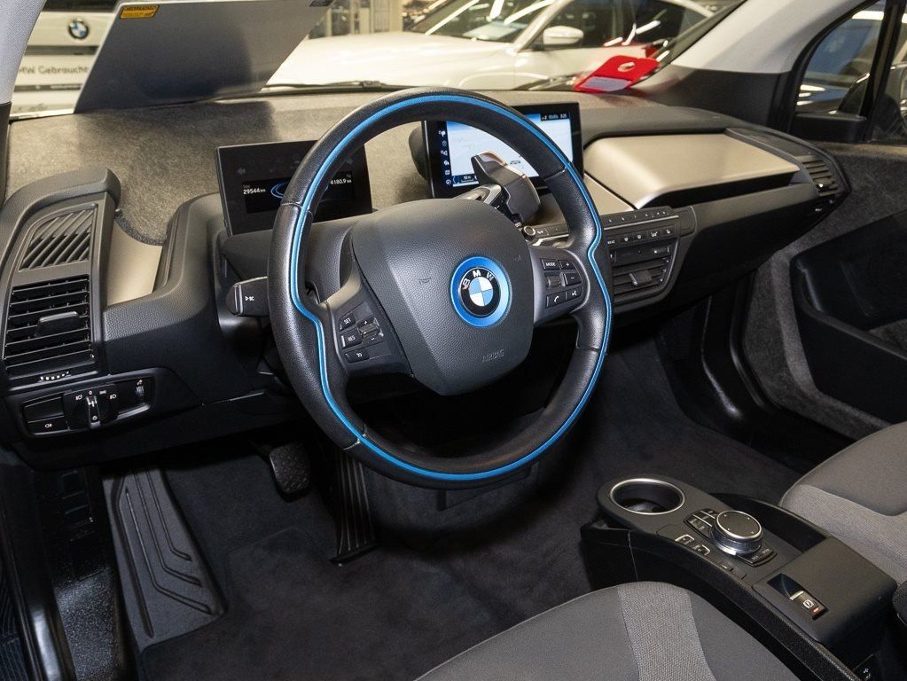 BMW i3 2021