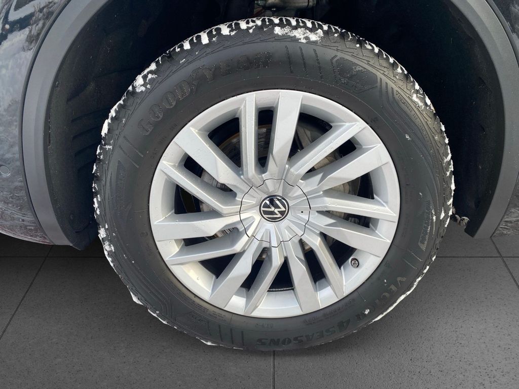 Volkswagen Touareg 2025