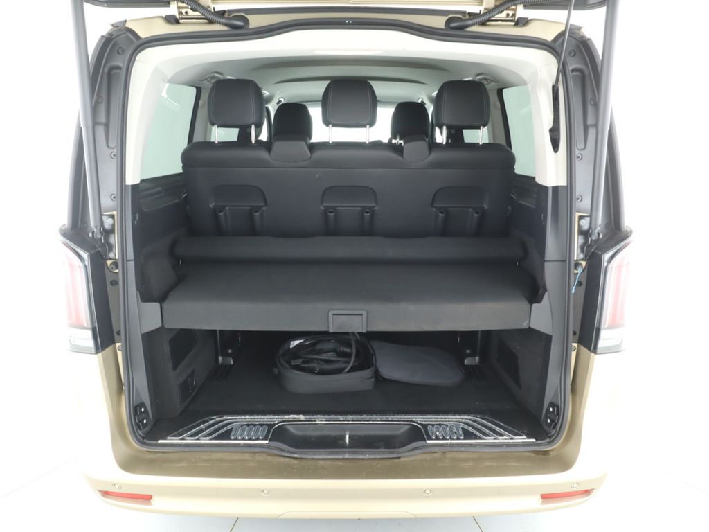 Mercedes-Benz EQV 2025