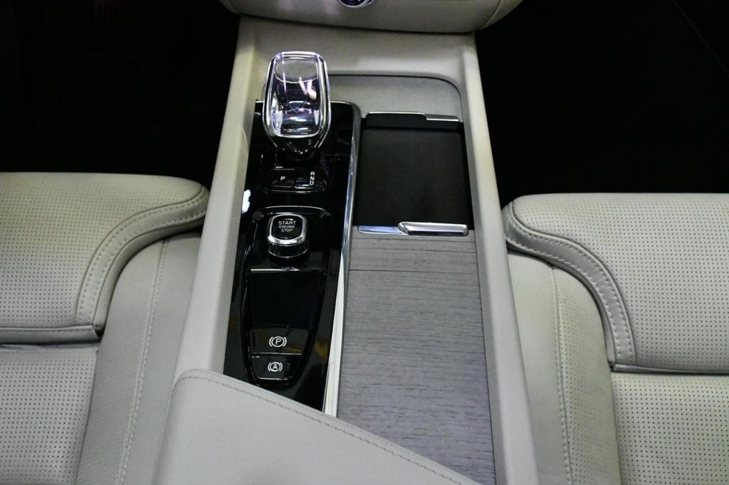 Volvo V60 Cross Country 2023