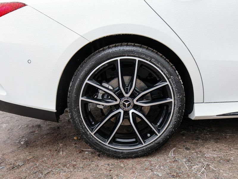 Mercedes-Benz CLA 200 2025