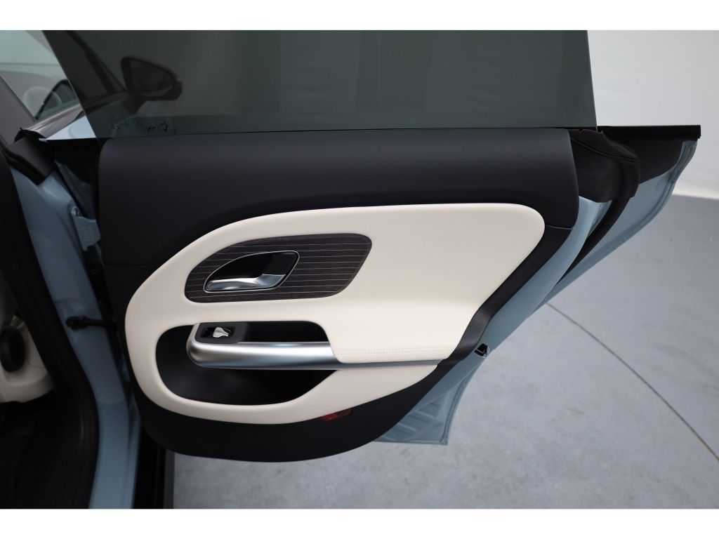 Mercedes-Benz CLA 250 2026